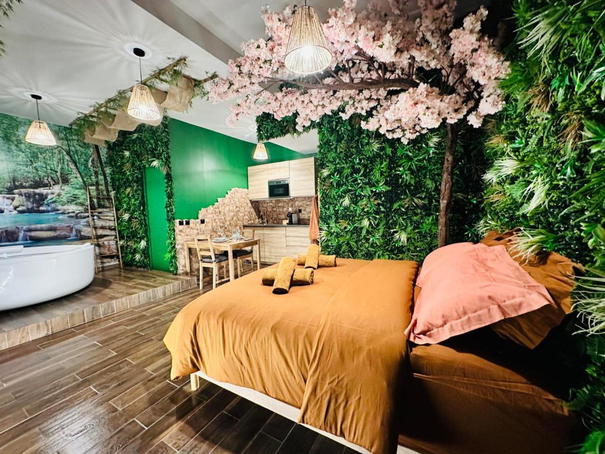 Narbnb - Jungle Suite - Jacuzzi - Centre - Clim Narbona Esterno foto